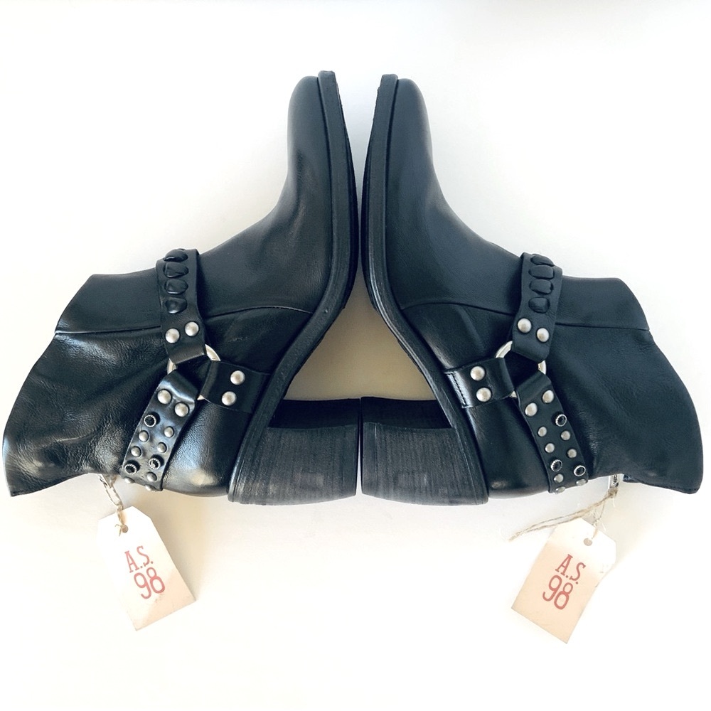 A. S.98 Rory Studded Harness Ankle Boots Black Leather Women’s 41 EU 9.5 US - Picture 6 of 16